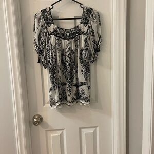 Elegant Black and White Women's Top